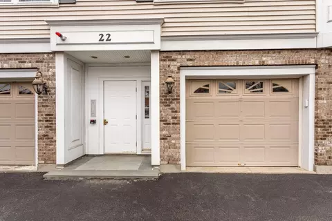 22 Forge Pond #D, Canton, MA 02021 photo 2