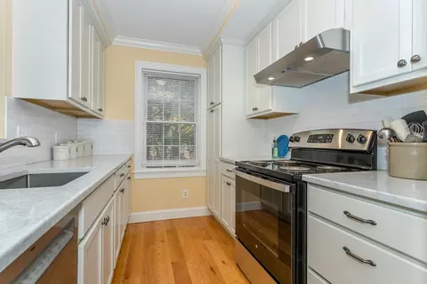 22 Forge Pond #D, Canton, MA 02021 photo 6