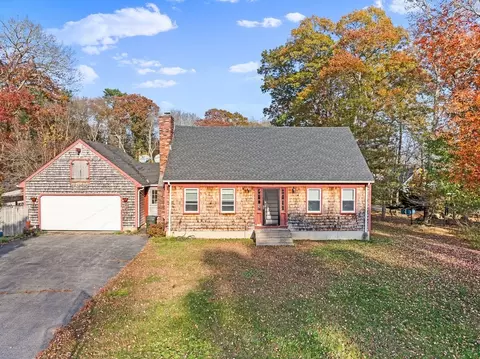 20 Brown St, Dartmouth, MA 02747