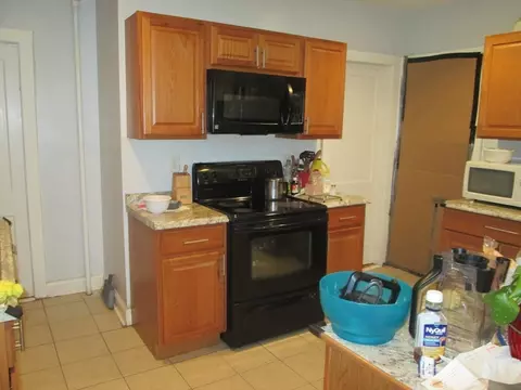1201 Grattan St, Chicopee, MA 01013 photo 12