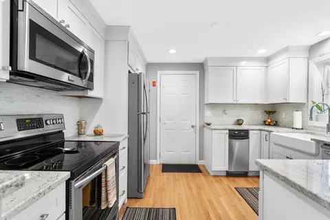 83 Dolar Davis Rd, Barnstable, MA 02632 photo 3