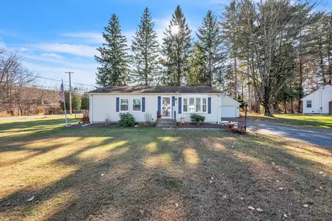 2 Maplelawn Dr, Monson, MA 01057