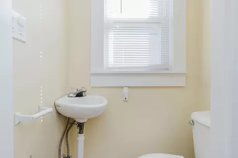 Bath - 639 Dwelly St, Fall River, MA 02724 photo 1 of 3