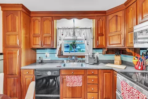 Kitchen - 513 Springfield St, Chicopee, MA 01013 photo 3 of 3