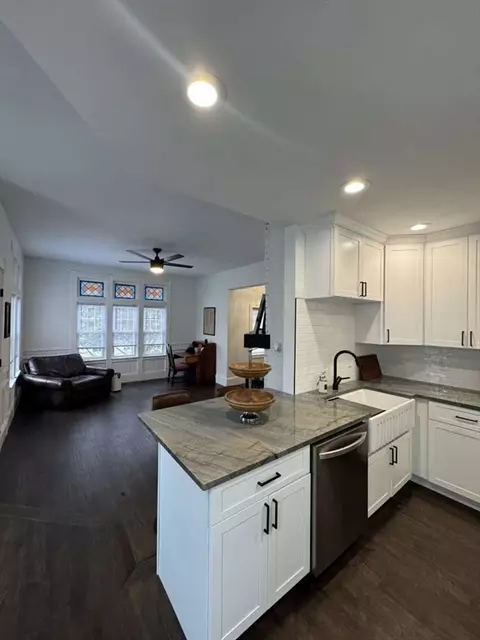 Kitchen - 473 Massasoit Rd, Worcester, MA 01604 photo 4 of 5