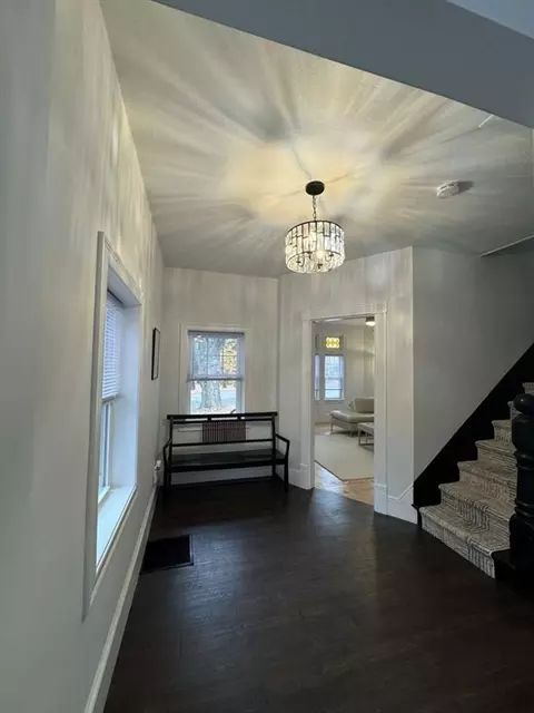 Entry Way - 473 Massasoit Rd, Worcester, MA 01604 photo 1 of 5