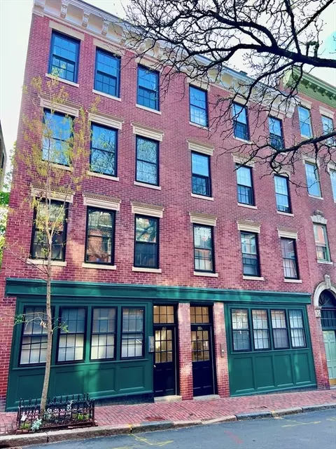 80 W Cedar #1A, Boston, MA 02114