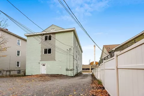8 Hooper St, Worcester, MA 01605 photo 24
