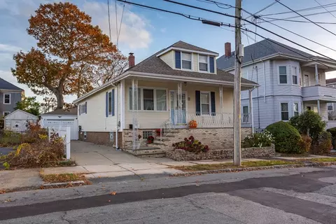 68 Lucas St, New Bedford, MA 02744