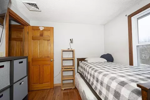 Bedroom - 178 Summer St, Maynard, MA 01754 photo 4 of 6
