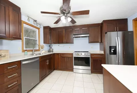 Kitchen - 178 Summer St, Maynard, MA 01754 photo 1 of 2