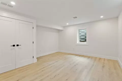 Bedroom - 99 Orchard Rd, Mashpee, MA 02649 photo 4 of 4