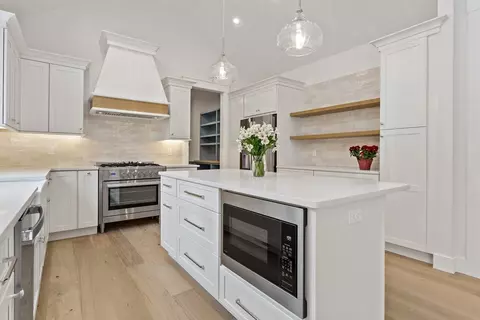Kitchen - 99 Orchard Rd, Mashpee, MA 02649 photo 2 of 7