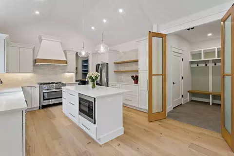 Kitchen - 99 Orchard Rd, Mashpee, MA 02649 photo 7 of 7