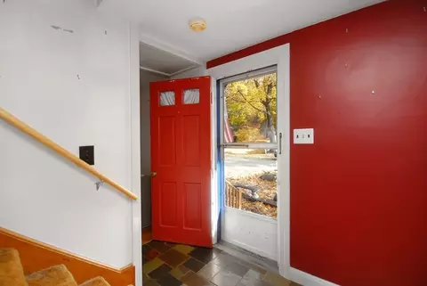 21 Marlboro St, Maynard, MA 01754 photo 2