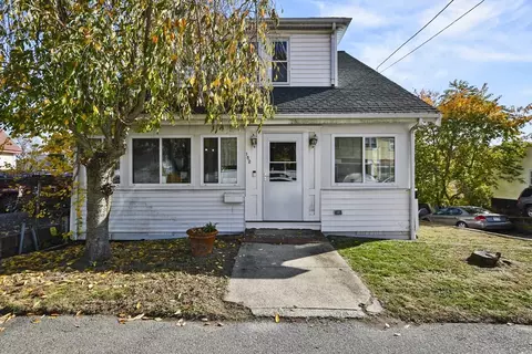 152 Lincoln Ave, Saugus, MA 01906