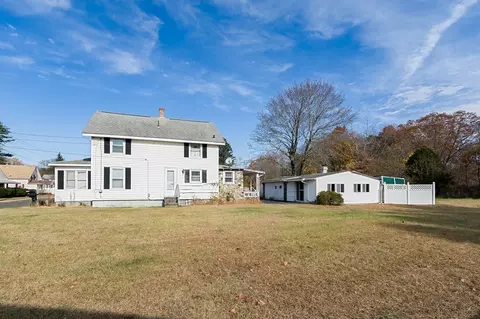 Exterior - 39 Eagle St, Ware, MA 01082 photo 3 of 6