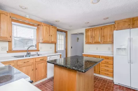 Kitchen - 39 Eagle St, Ware, MA 01082 photo 1 of 3