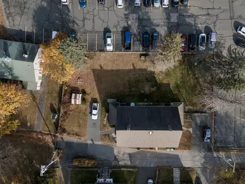 View/Area - 17 Gilbert Ct, Ware, MA 01082 photo 3 of 4