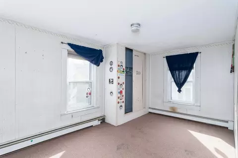 Bedroom - 17 Gilbert Ct, Ware, MA 01082 photo 5 of 8