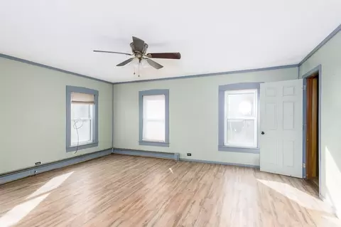 Living - 17 Gilbert Ct, Ware, MA 01082 photo 4 of 4