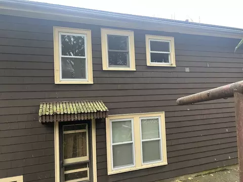34 Grove St, Gloucester, MA 01930 photo 3