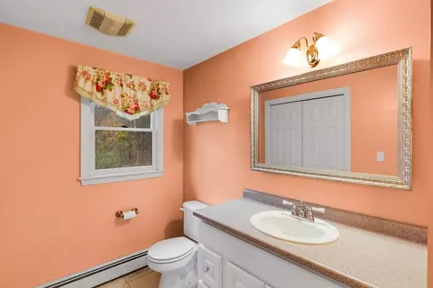 128 Glen St, Rowley, MA 01969 photo 14
