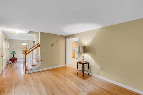 128 Glen St, Rowley, MA 01969 photo 13