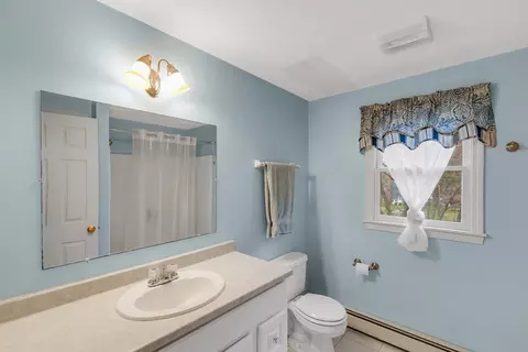 128 Glen St, Rowley, MA 01969 photo 23