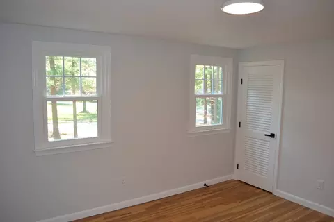 Bedroom - 34 Flames Rd, Marshfield, MA 02050 photo 2 of 3