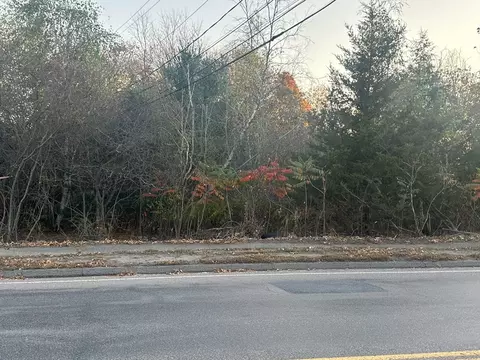 0 Dean St, Norwood, MA 02062