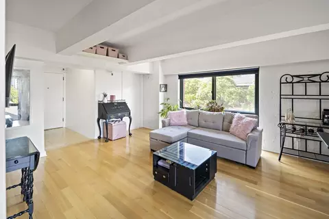 42 8th #1401, Boston, MA 02129