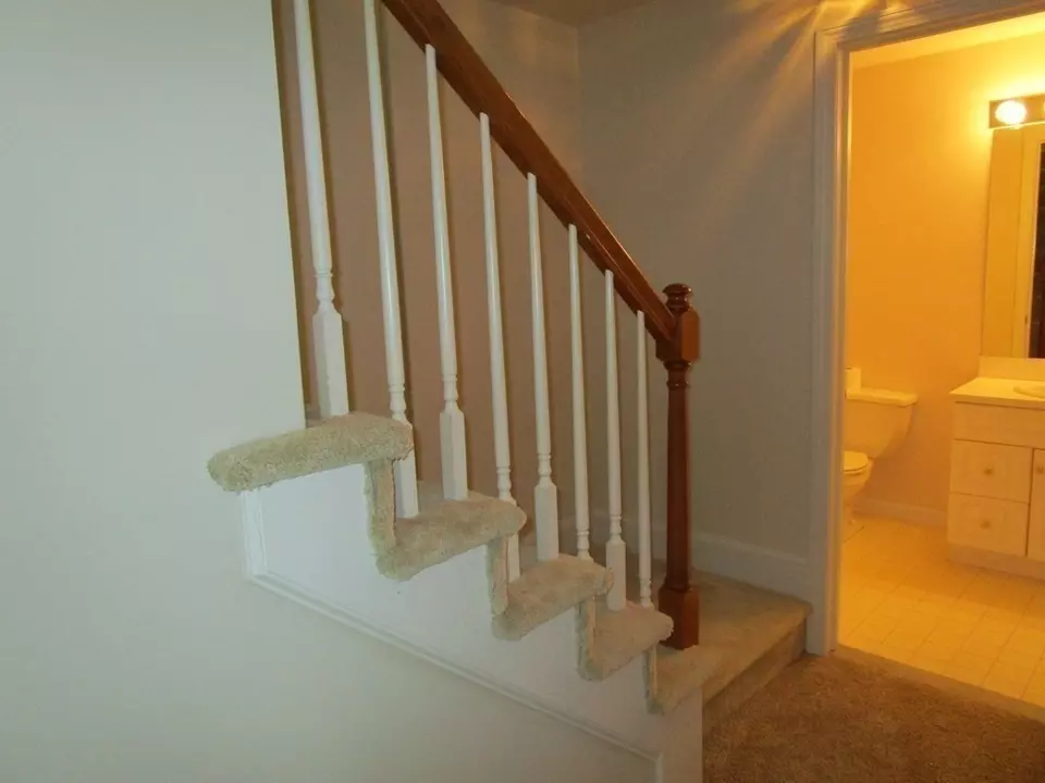 Entry Way - 1 Riverview Blvd #8-212, Methuen, MA 01844 photo 1 of 3