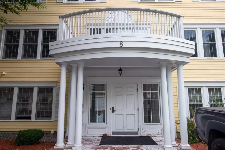 Exterior - 1 Riverview Blvd #8-212, Methuen, MA 01844 photo 3 of 5