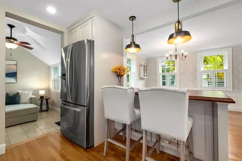 Kitchen - 33 Windsor Rd, Stoneham, MA 02180 photo 5 of 8