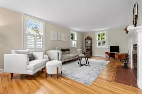 Living - 33 Windsor Rd, Stoneham, MA 02180 photo 2 of 5