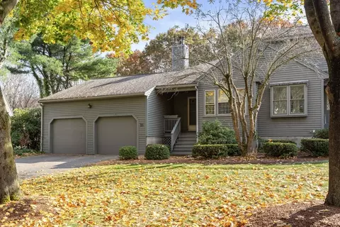 21 Spruce Pond Rd #21, Franklin, MA 02038