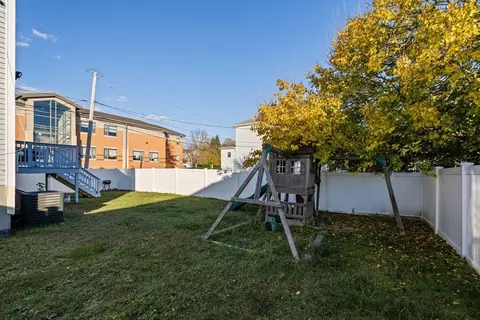 Exterior - 119 Tobin St, Fall River, MA 02723 photo 5 of 8