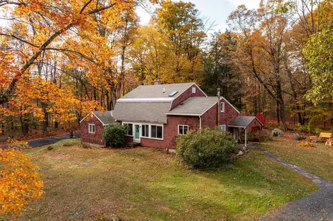 40 Allen Coit Rd, Huntington, MA 01050