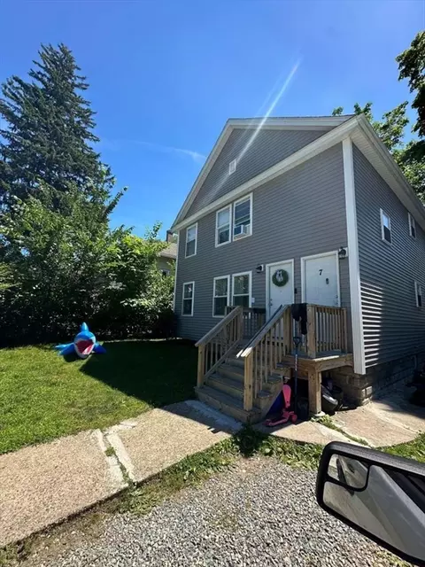 7 Noel St, Springfield, MA 01108 photo 20