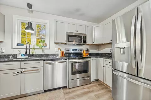 9 Montello St # B, Worcester, MA 01603 photo 9