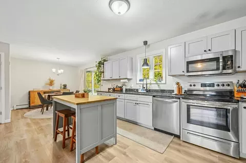 9 Montello St # B, Worcester, MA 01603 photo 3
