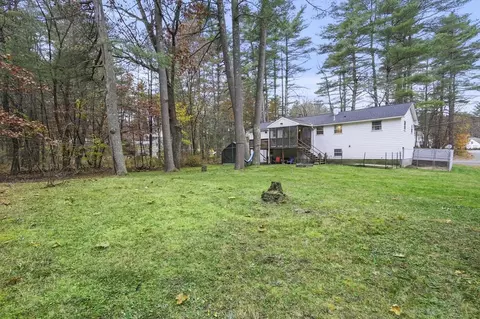Exterior - 25 Spaulding St, Townsend, MA 01469 photo 8 of 11