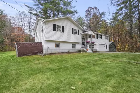 Exterior - 25 Spaulding St, Townsend, MA 01469 photo 2 of 11