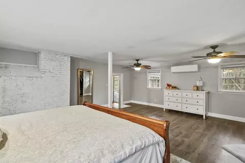 Bedroom - 25 Spaulding St, Townsend, MA 01469 photo 2 of 7
