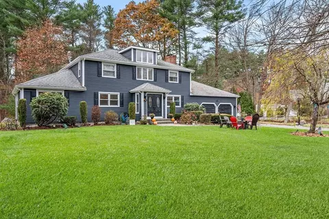 25 Scotch Dam Rd, Easton, MA 02375