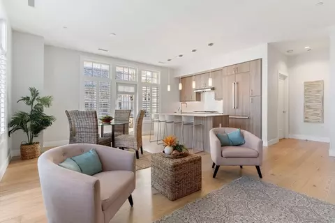 10 Shipyard Dr #104, Hingham, MA 02043 photo 2