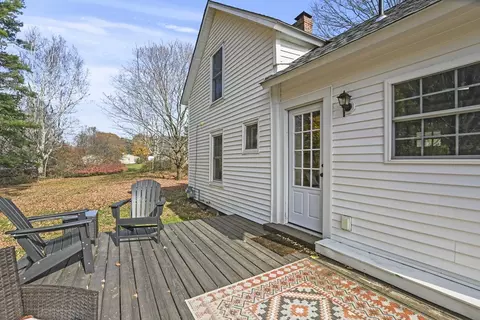 Exterior - 271 Bradley St, Lee, MA 01238 photo 17 of 18