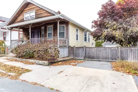 24 Garrison St, Fairhaven, MA 02719 photo 17