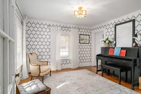 6 Elm St, Mendon, MA 01756 photo 15
